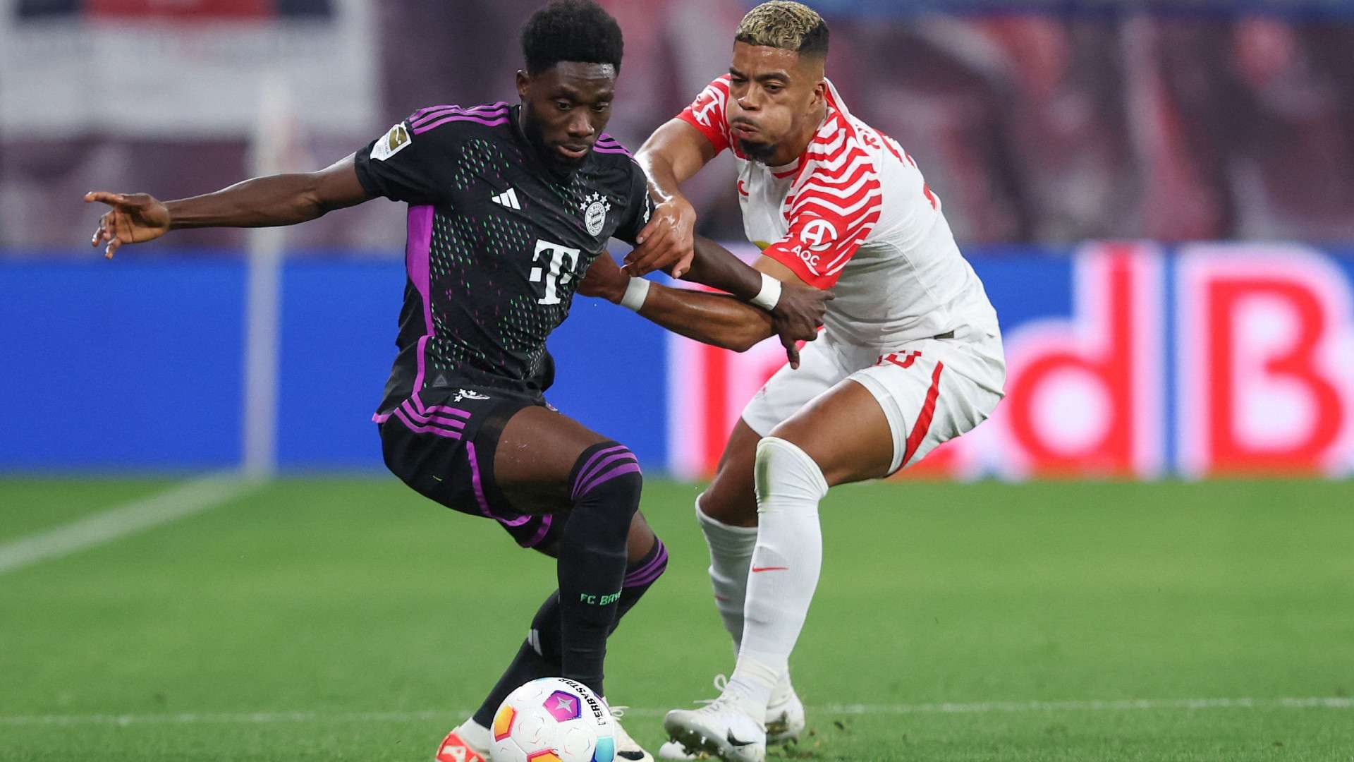 ALPHONSO DAVIES BAYERN MÜNCHEN BUNDESLIGA 30092023