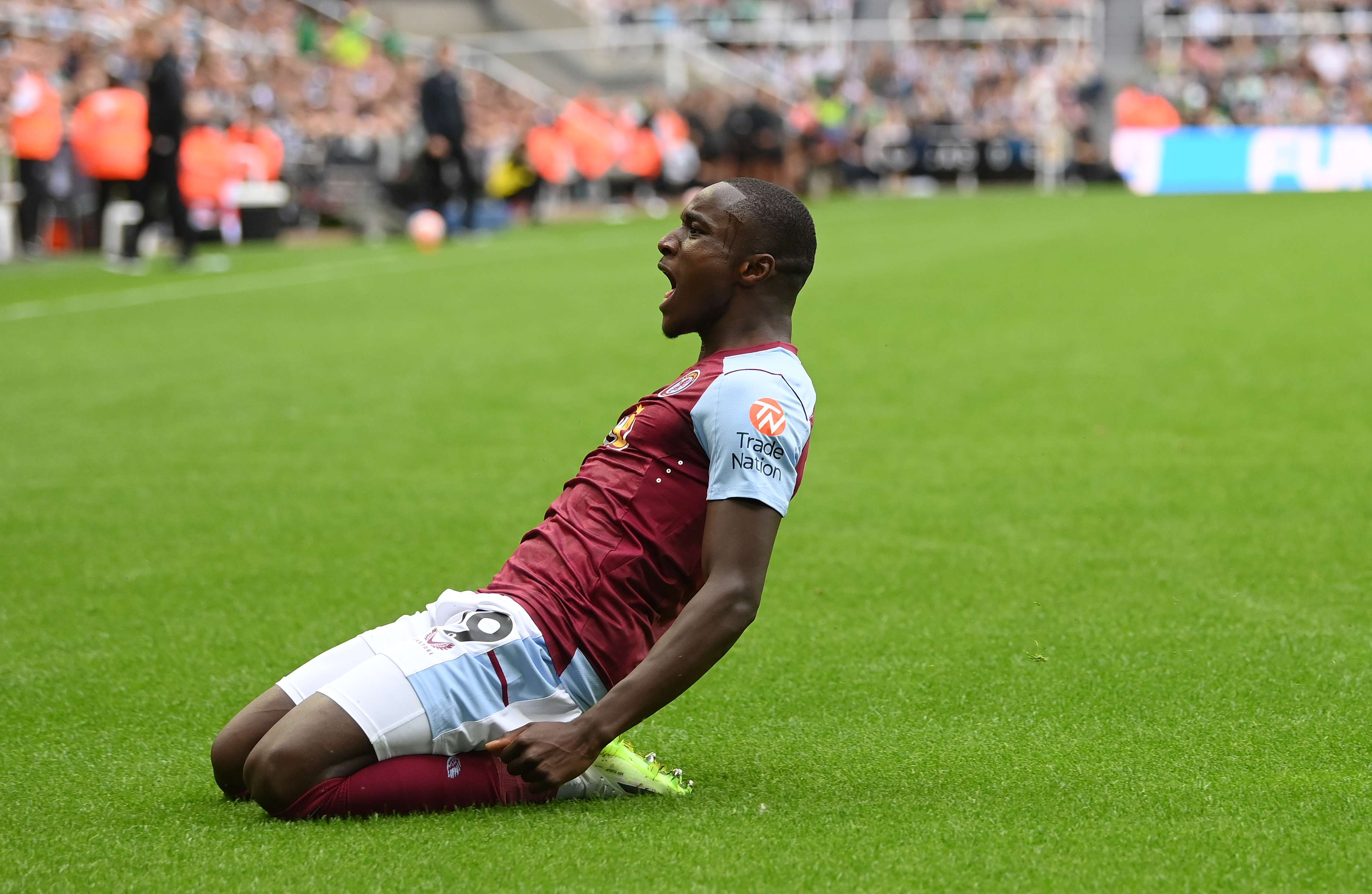 Newcastle United v Aston Villa - Premier League