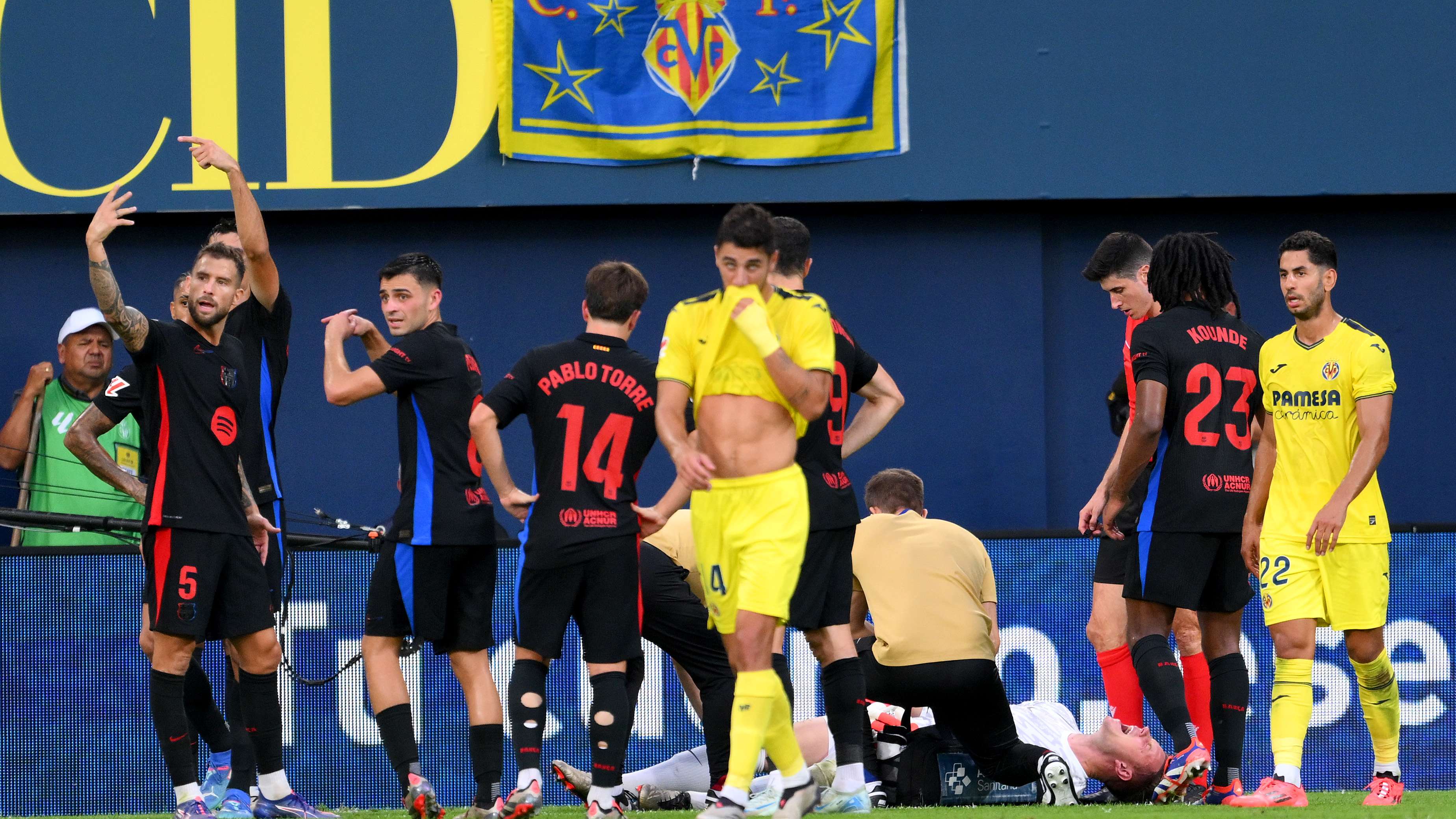 Villarreal CF v FC Barcelona  - La Liga EA Sports