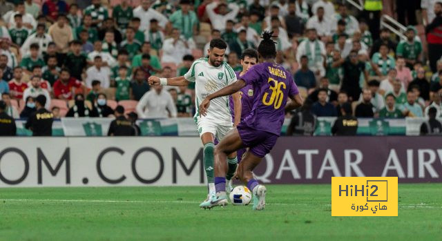 مهاجم الاتحاد في مرمى الانتقادات .. وليد الركراكي مستاء من عبدالرزاق حمد الله بعد كأس العالم | 