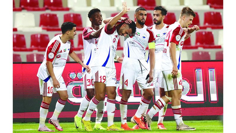 "تسبب في هبوط الأهلي التاريخي" .. عودة هذا المدرب إلى دوري روشن السعودي! | 