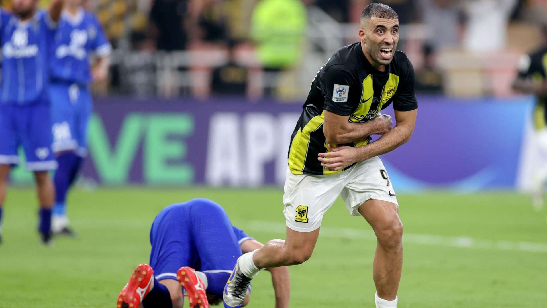 بيلباو وأتلتيكو مدريد | ألفاريز "السيئ" يرقص سعادة.. ونيكو ويليامز يعض أصابع الندم! | 