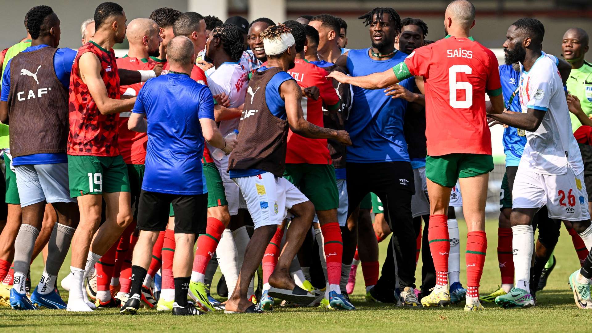 كبار البريميرليج يراقبون مهاجم منتخب تركيا 