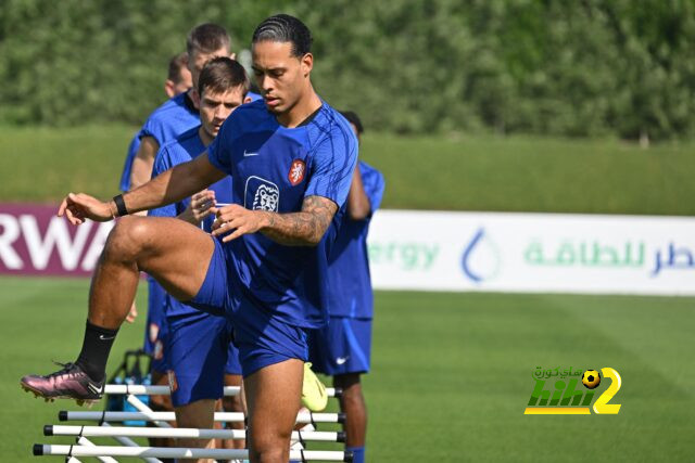 جمهور الهلال غاضب من سامي الجابر 