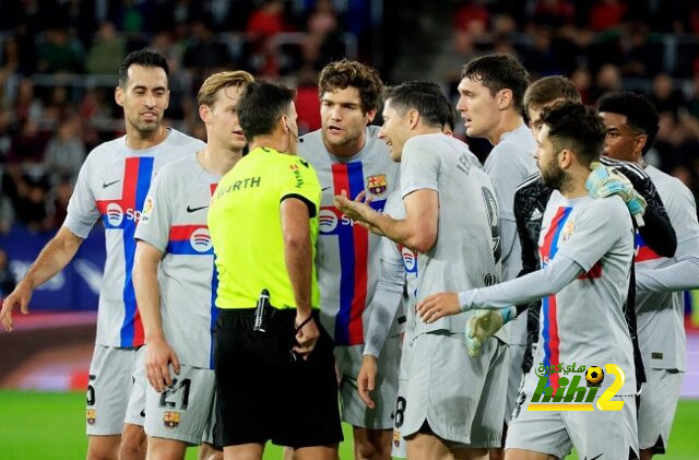 تعلمت أمرًا واحدًا بجوار ميسي .. لاعب برشلونة السابق يكشف تفاصيل علاقته بليونيل! | 