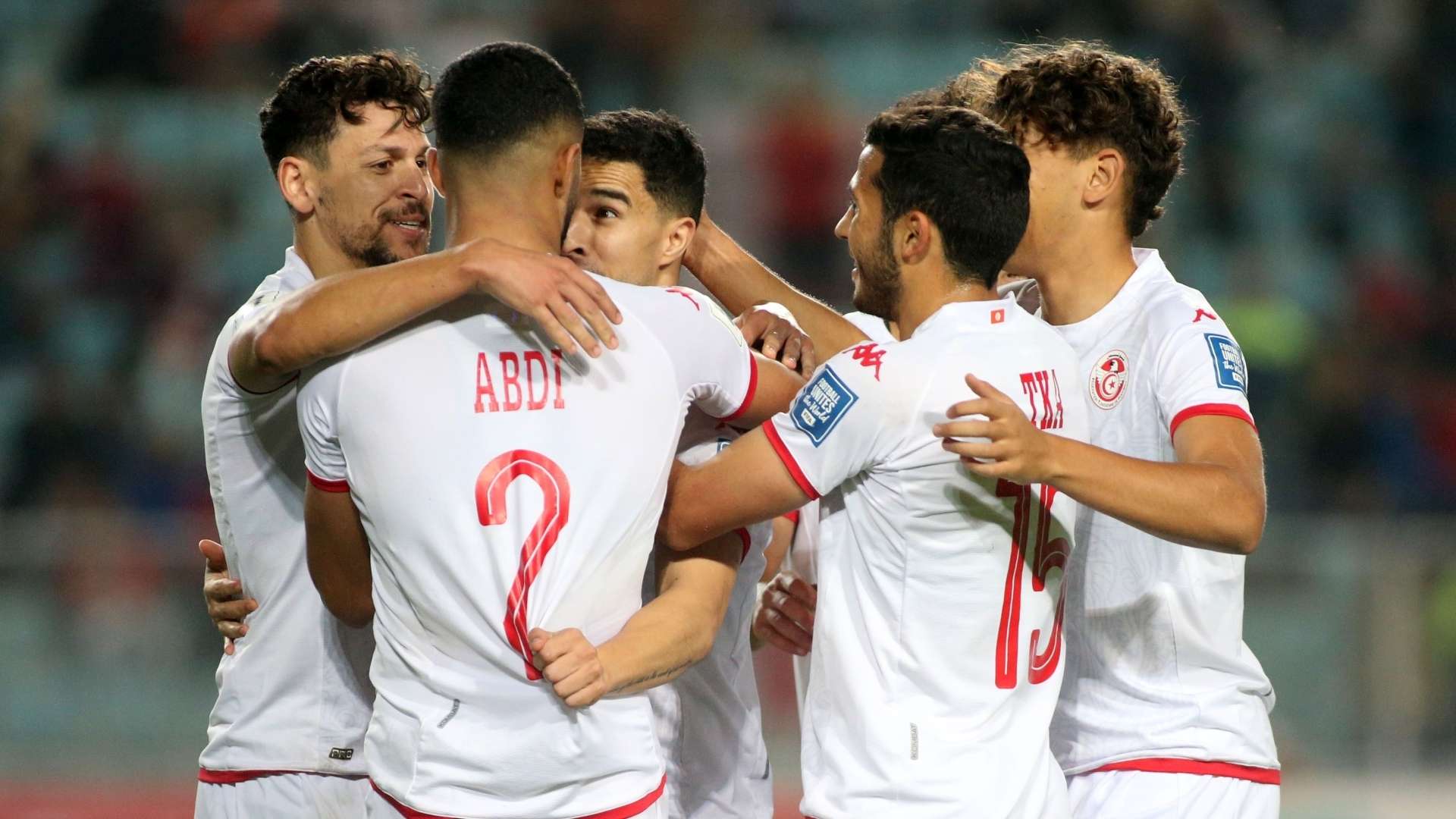 "لم نخسر الدوري بعد" .. نجم ليفربول السابق يرفع الحرج عن صلاح ويلوم دياز ونونيز | 