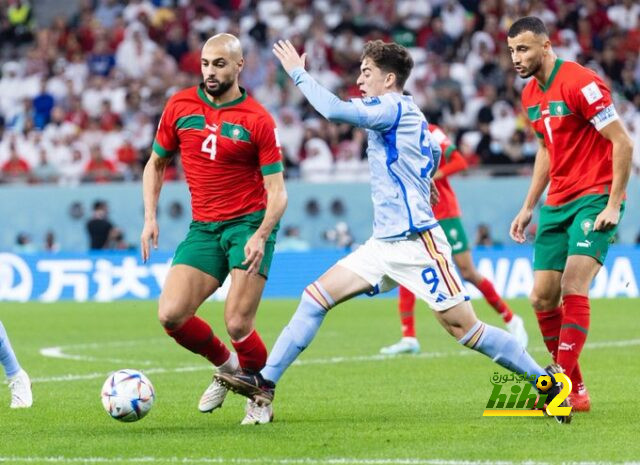 جول مورنينج.. زانيولو يلدغ فينورد ويقود روما للقب دوري المؤتمر الأوروبي 