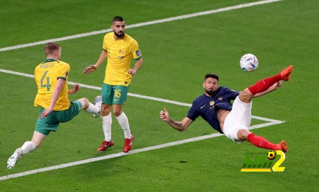 شاهد .. ماذا فعل ريال مدريد بعد فسخ عقد رونالدو مع مانشستر يونايتد..؟! 