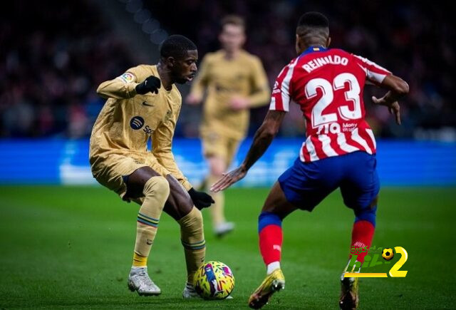 لاعب فرنسا يساعد دي يونج على البقاء في برشلونة 