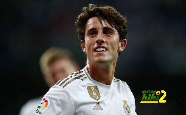 فيديو| أندري لونين يثير الجدل بشأن مستقبله في ريال مدريد! | 