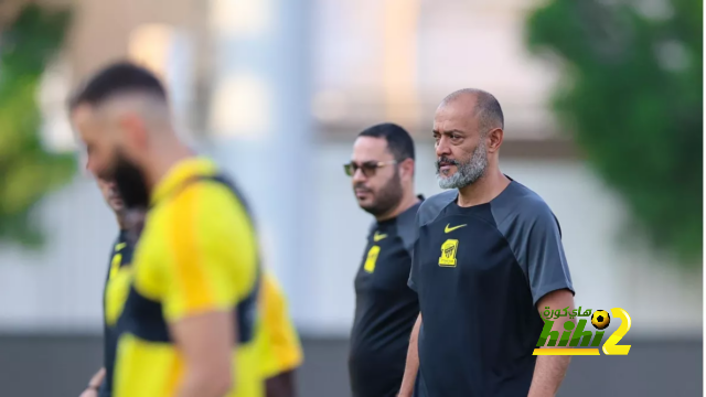 مستجدات ملف تجديد سعود عبد الحميد مع الهلال 