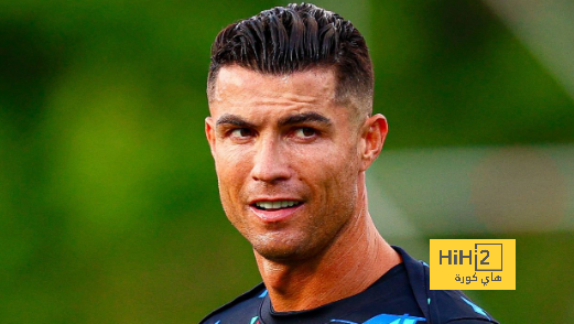 فيديو : استقبال حافلة ريال مدريد في البرنابيو 