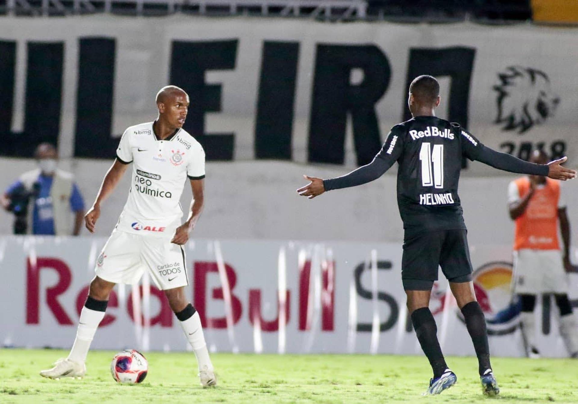 متعب المفرج لاعب الهلال السابق يحسم فريقه الجديد 