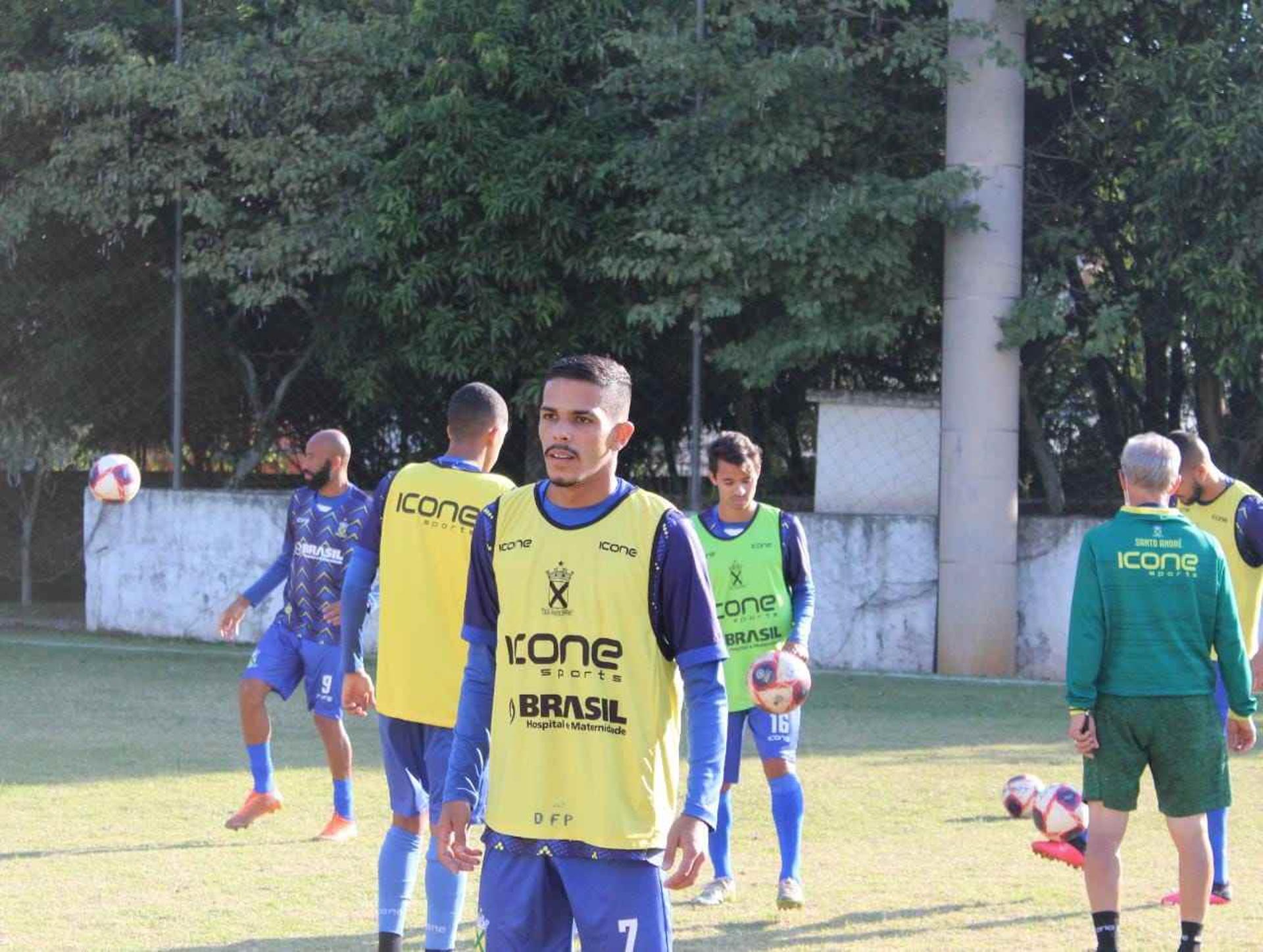 حقيقة شكوى بافيتمبي جوميز الخطيرة ضد الهلال أمام "كاس" .. تحرك عاجل | 