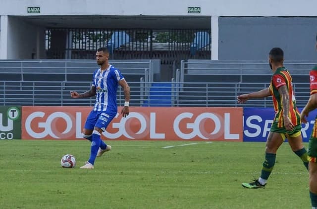 كورنادو: مواجهة الهلال صعبة وهدفنا حصد بطاقة التأهل 