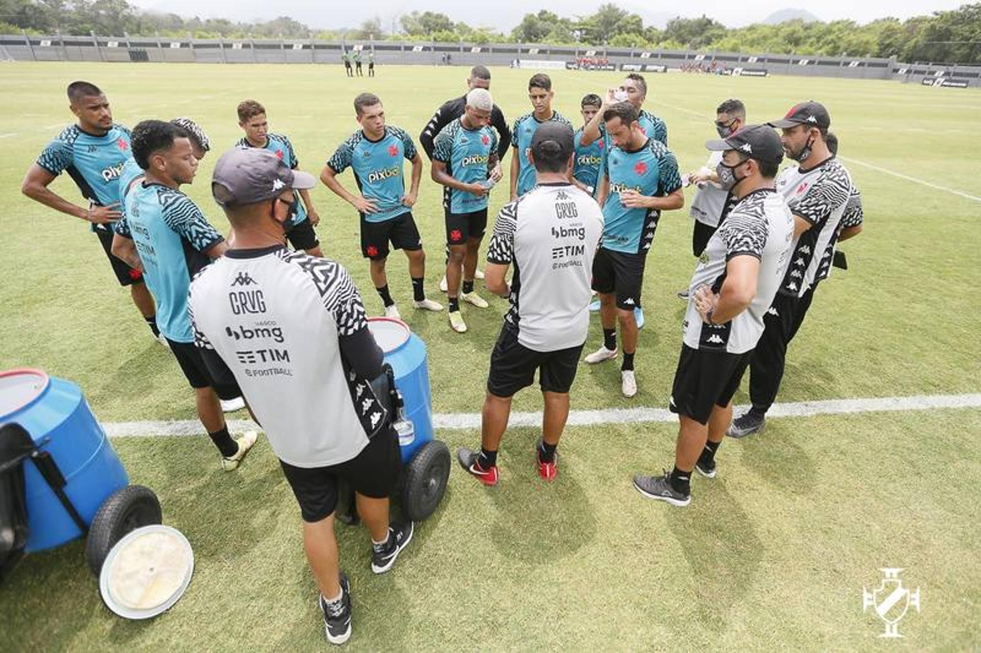 كاسترو: رونالدو سيقوم بالاستشفاء للمشاركة أمام الهلال 