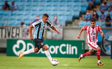 كريستيانو رونالدو يحلم باللعب بجانب نجله جونيور في النصر قبل الاعتزال 