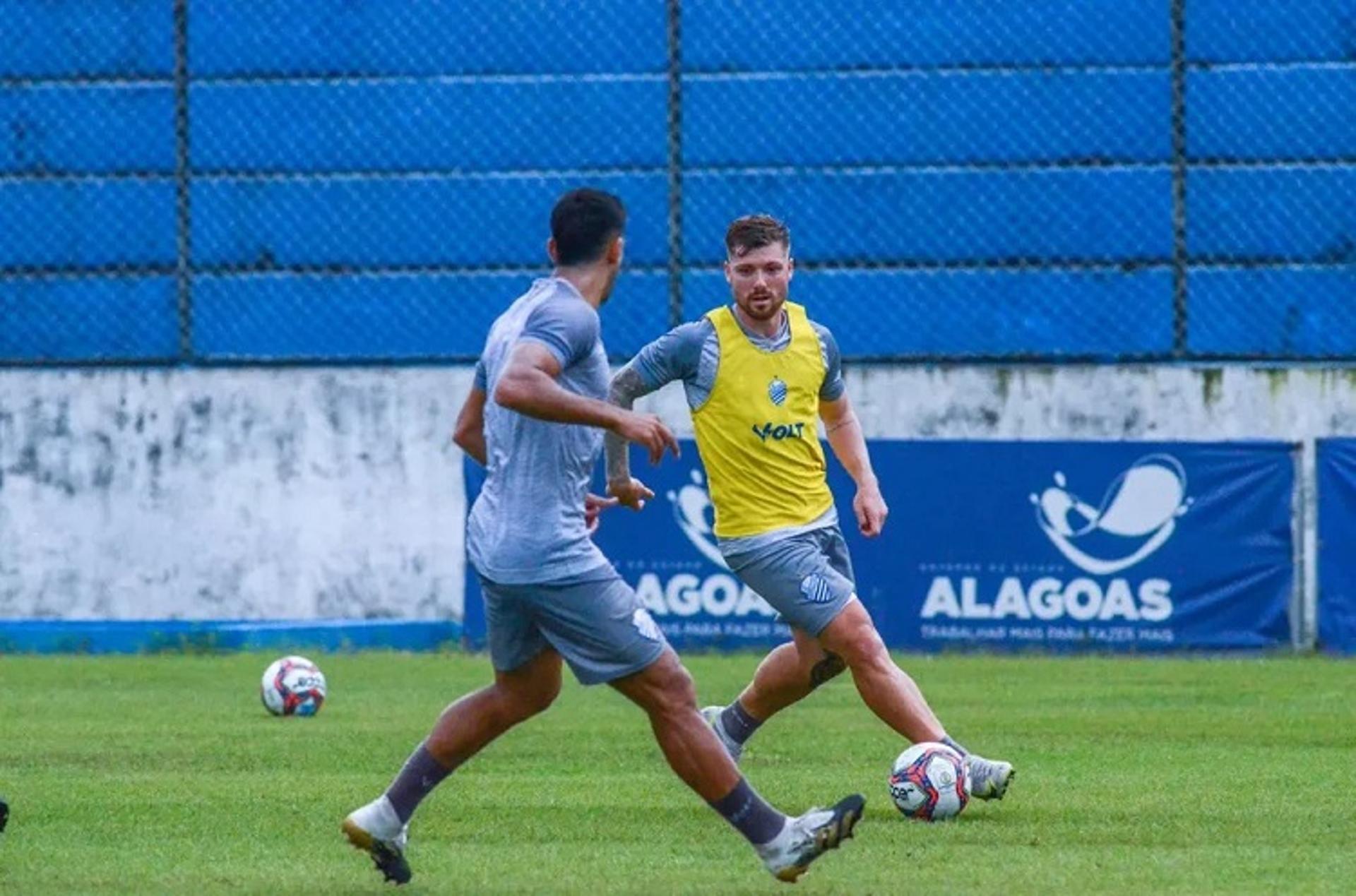 معلق مباراة التعاون والهلال 