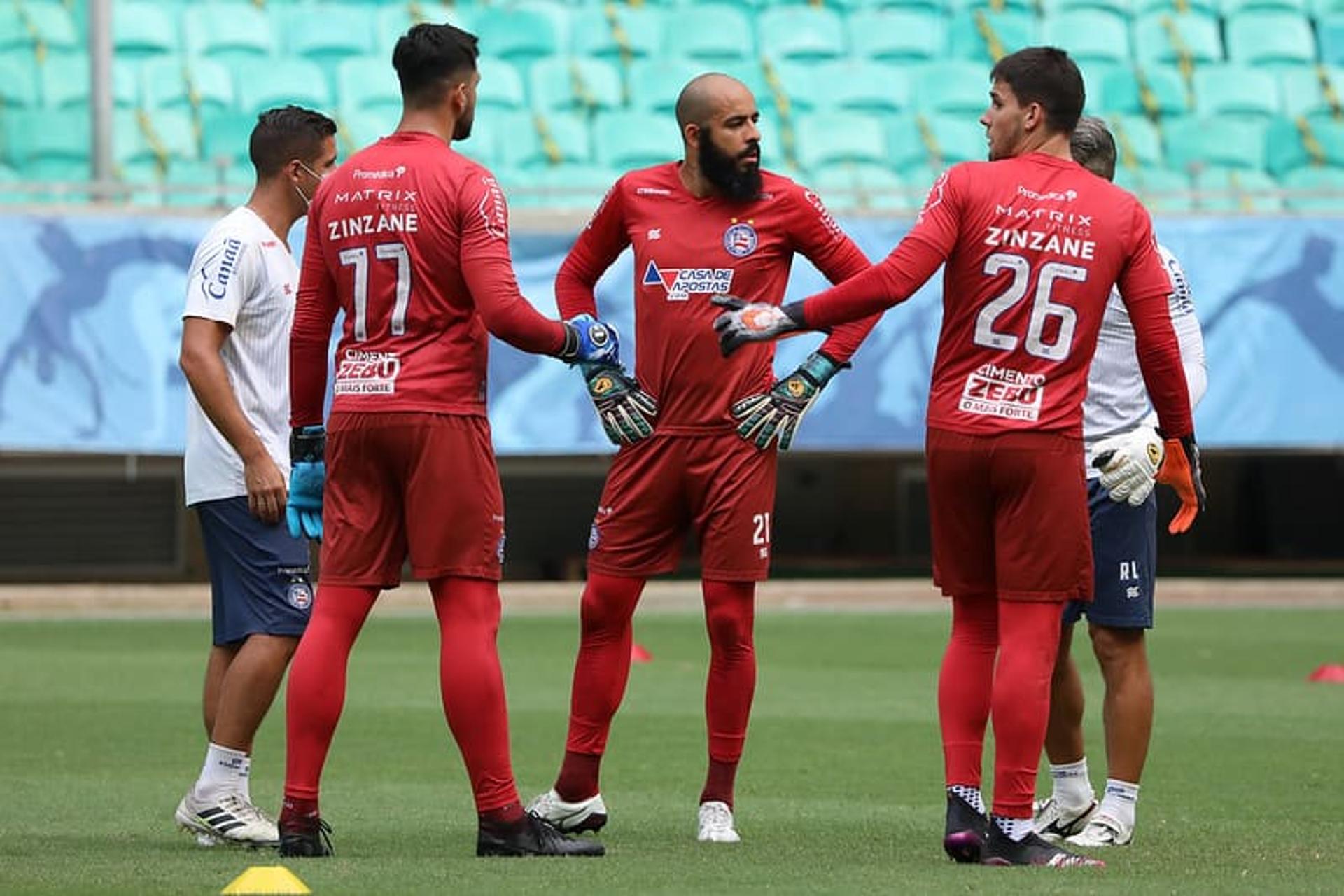 بيريز يرغب في عودة زيدان لريال مدريد كمستشار 