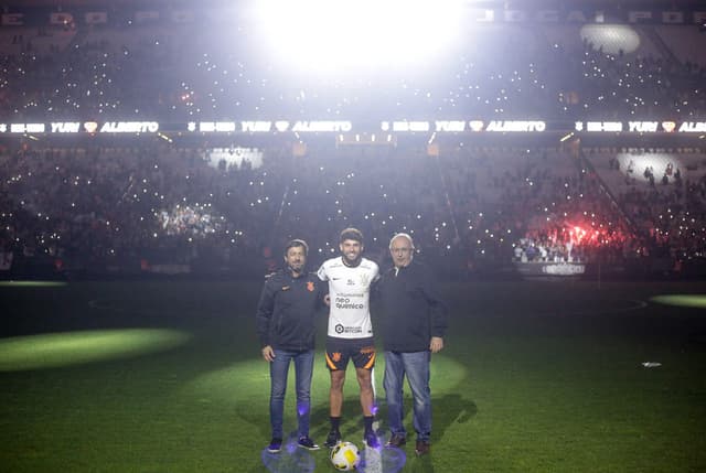 سبب غياب خماسي الاتحاد عن مباراة الاخدود في الدوري السعودي 