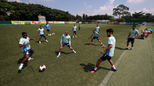 الجماهير متهمة! .. عبدالرزاق حمدالله يكشف سر انهيار الاتحاد ويعلنها: "مستعد للرحيل فورًا" | 