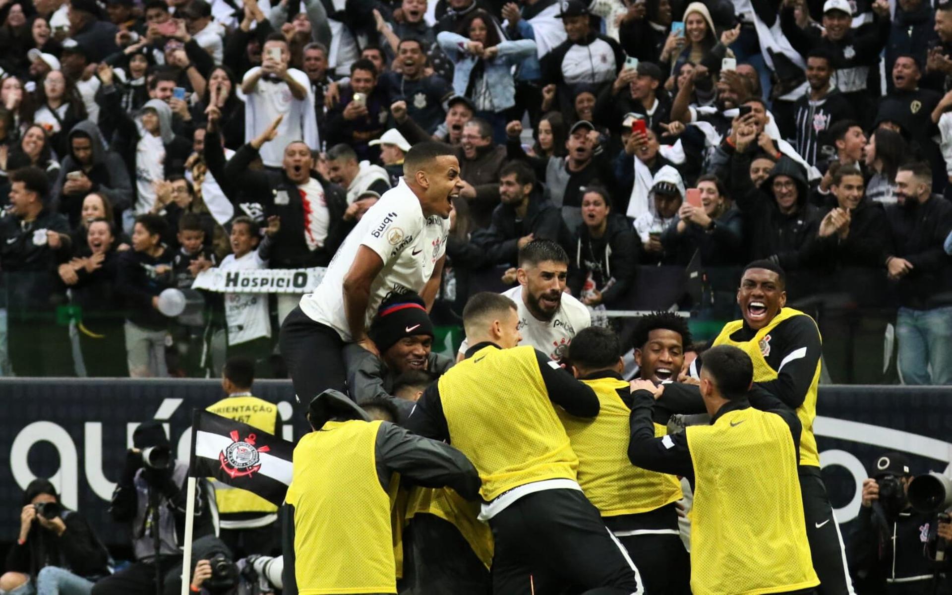 الجبلين يحرج الهلال .. وروبن نيفيش ينقذ كتيبة جورج جيسوس ويصعد بها لدور الـ16 من كأس الملك | 