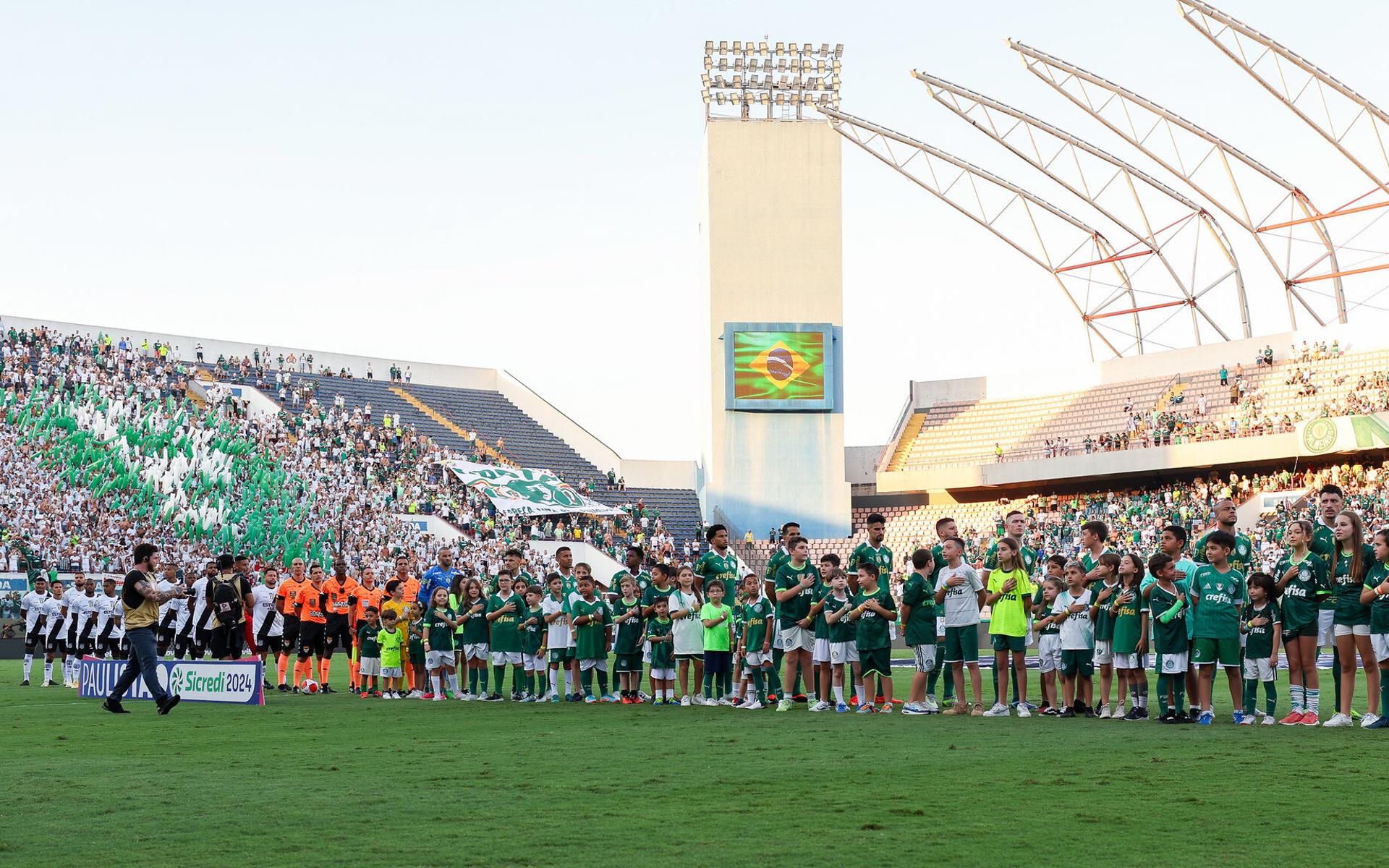 تقييم لاعبي الأهلي أمام الرياض في الدوري السعودي 