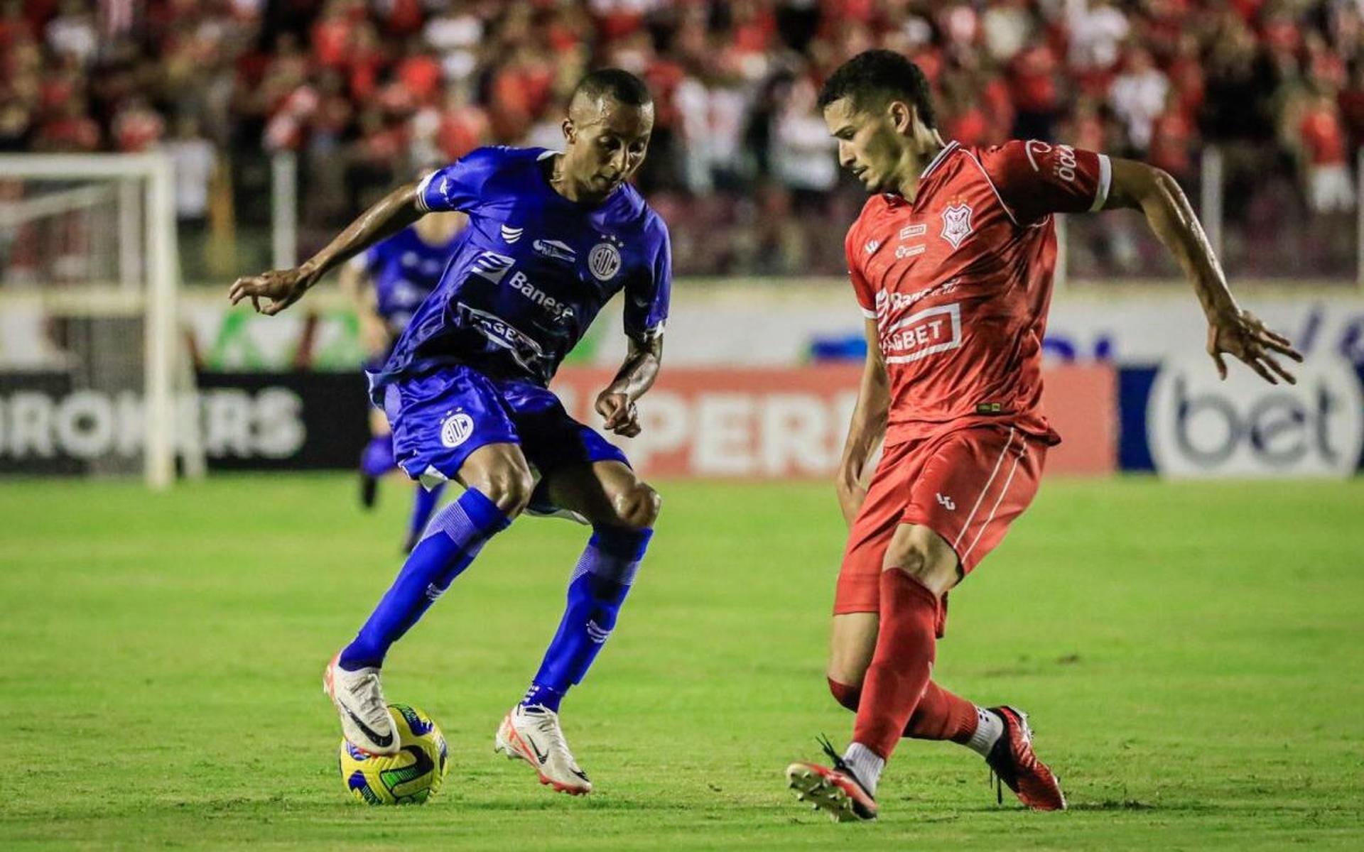 غيابات الهلال أمام الشرطة العراقي 