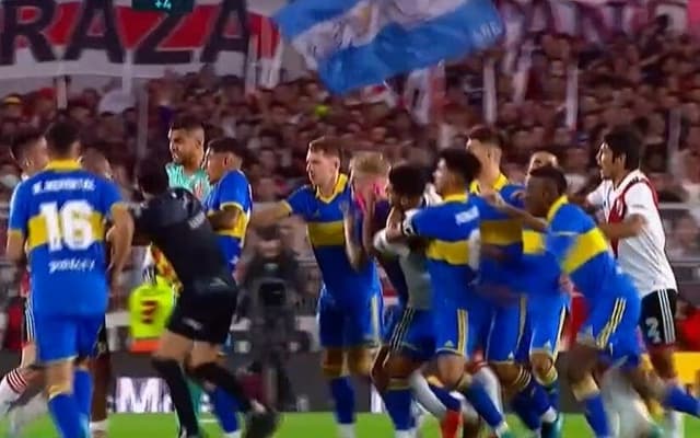 ترتيب مانشستر يونايتد في الدوري الإنجليزي قبل مواجهة برايتون 