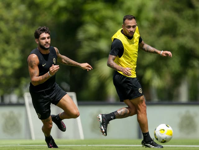 موعد التحاق نواف العقيدي ببعثة النصر في البرتغال 