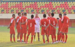 مدير فيورونتينا التنفيذي ” ليس من السهل التعاقد مع لاعبي فيورونتينا “ 